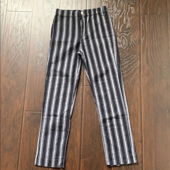 Brandy Melville Pants - Brandy Melville stripped pants